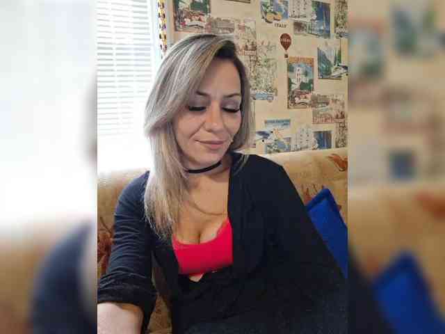 krisred webcam