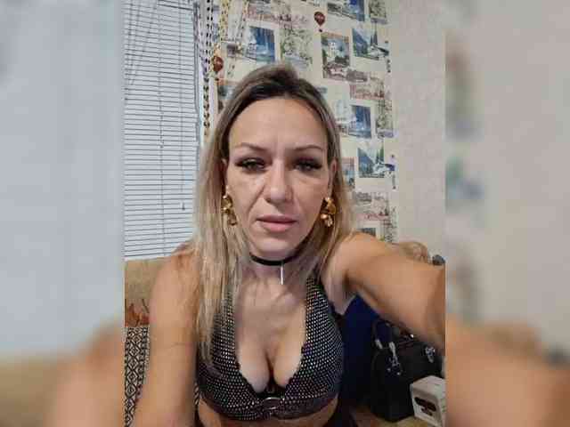 krisred webcam