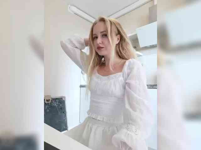 WhiteCrystal webcam