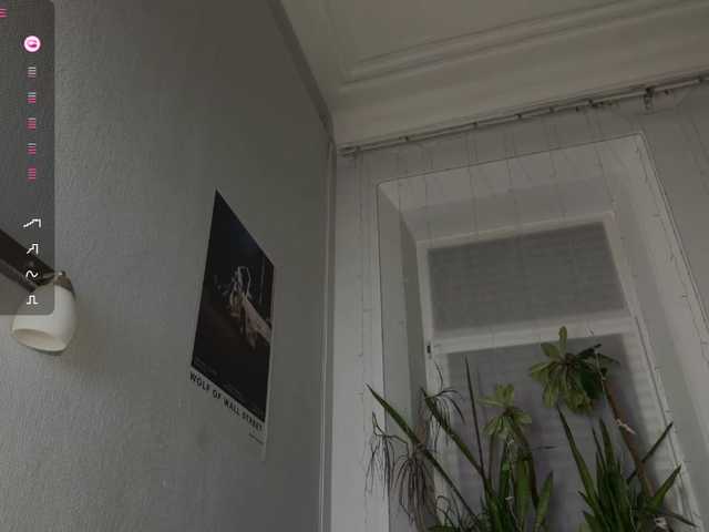 roxieflexie's BongaCams show and profile