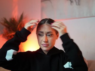 AileenKiss Porn Show