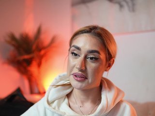 AileenKiss Porn Show