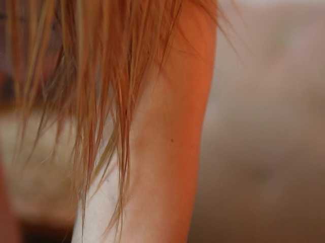 AileenKiss's BongaCams show and profile