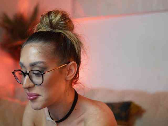 AileenKiss AileenKiss