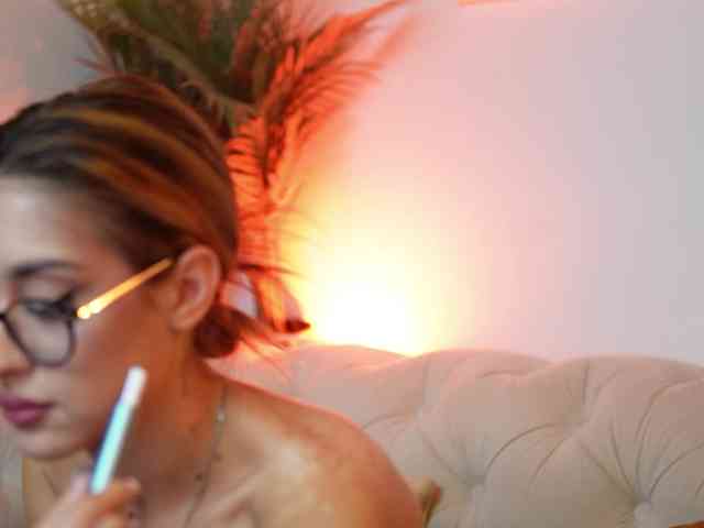 AileenKiss webcam