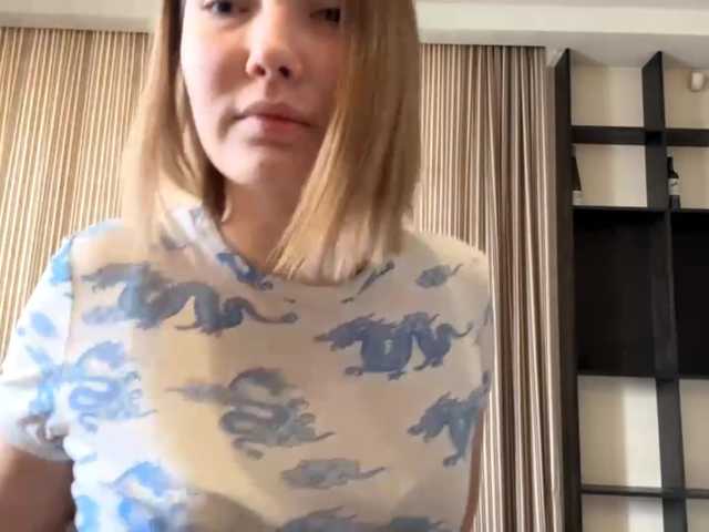 KaranDrobot – webcam model profile photo