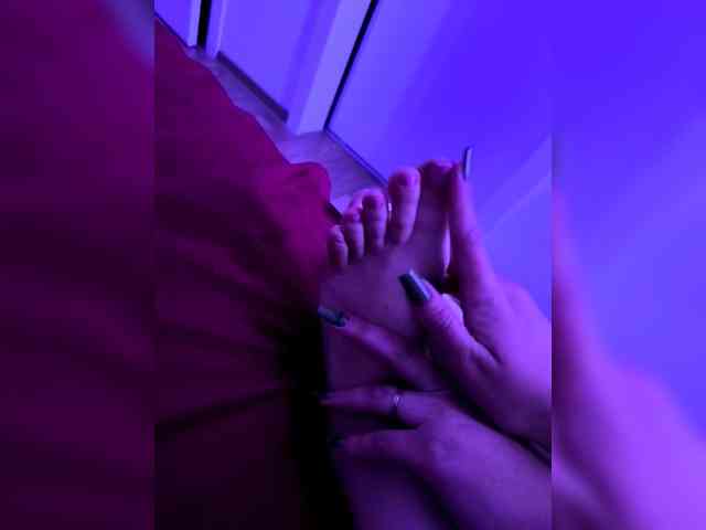 Manyella91931 webcam