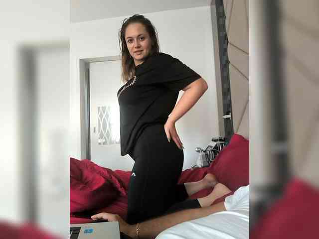 Manyella91931 webcam