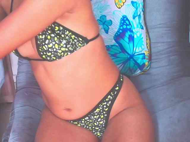 ShantalJames webcam