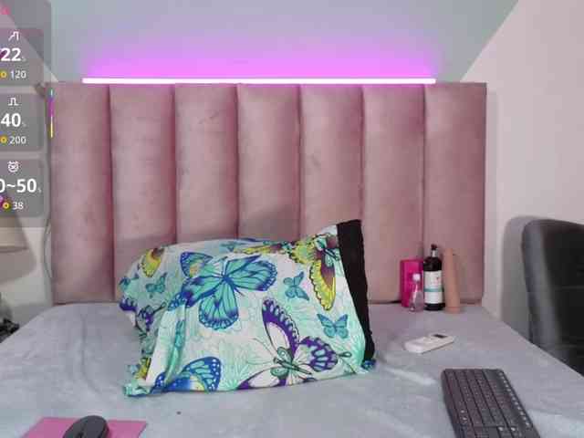 ShantalJames webcam