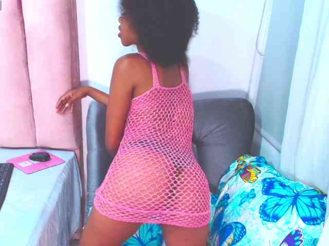 ShantalJames webcam