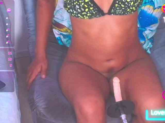 ShantalJames webcam