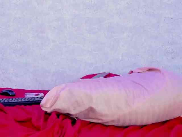 ShantalJames webcam