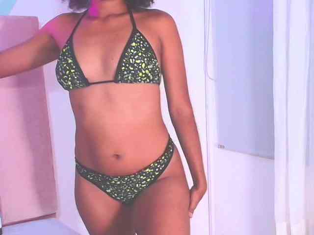 ShantalJames webcam