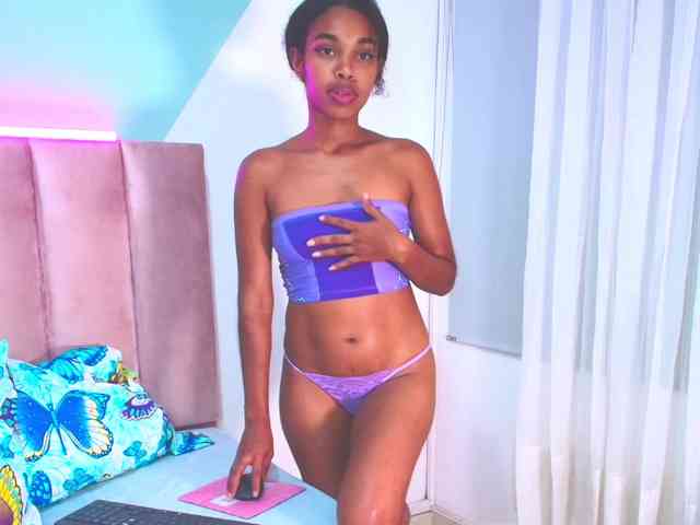ShantalJames webcam