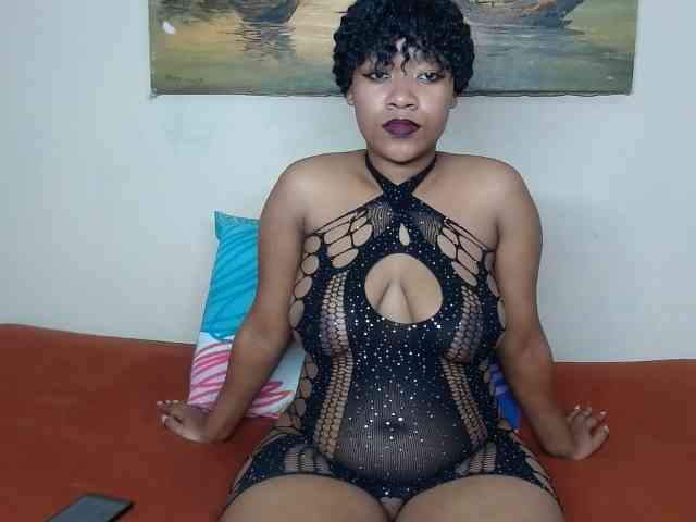 CutiebarbieXX webcam