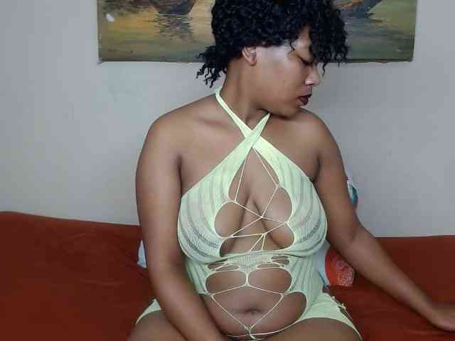 CutiebarbieXX webcam