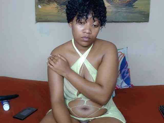 CutiebarbieXX webcam