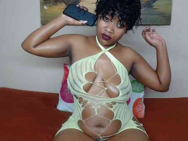 CutiebarbieXX webcam