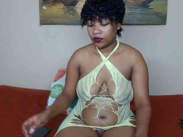 CutiebarbieXX webcam