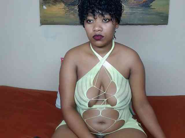 CutiebarbieXX webcam
