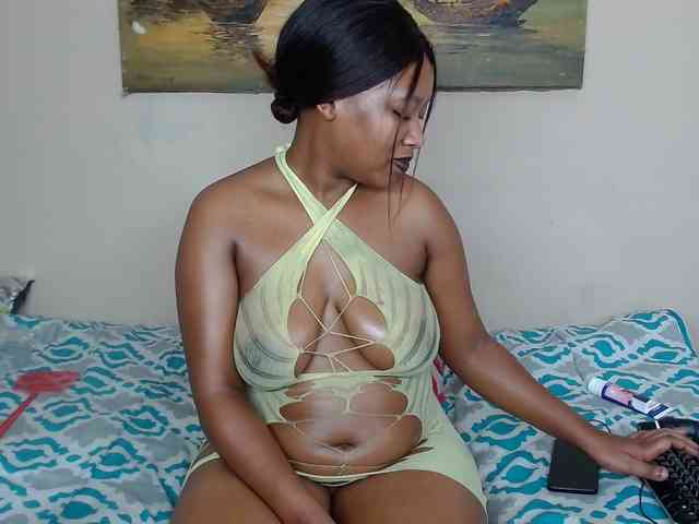 CutiebarbieXX webcam