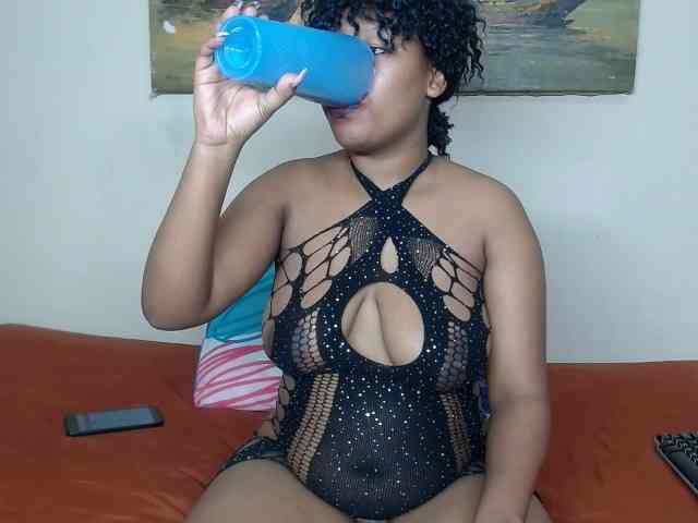 CutiebarbieXX webcam