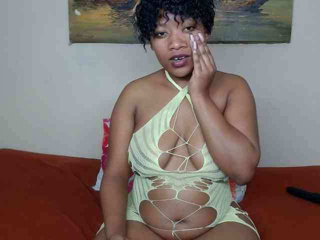 CutiebarbieXX webcam