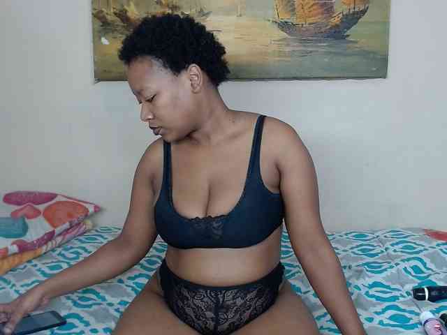 CutiebarbieXX webcam
