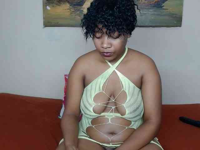 CutiebarbieXX webcam