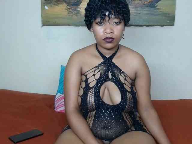 CutiebarbieXX webcam