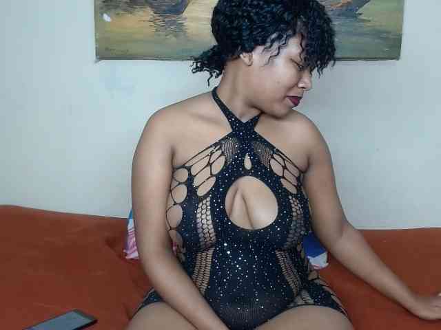 CutiebarbieXX webcam