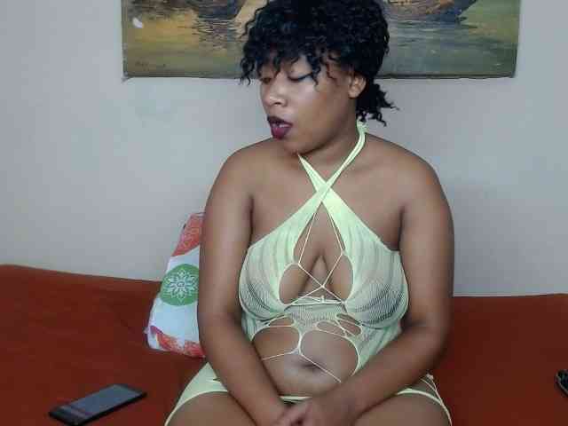 CutiebarbieXX webcam