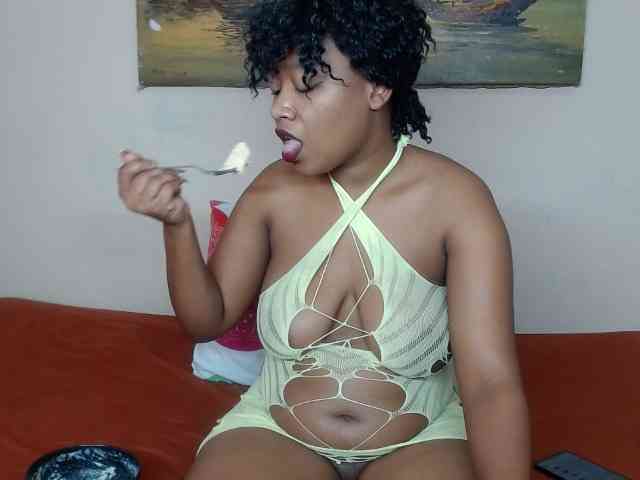 CutiebarbieXX webcam