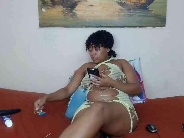 CutiebarbieXX webcam