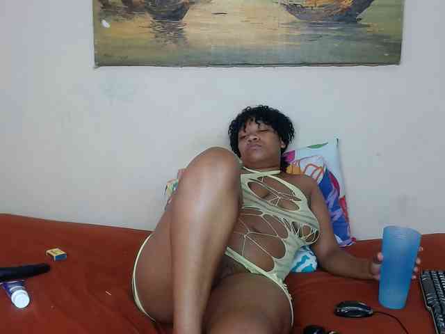 CutiebarbieXX webcam