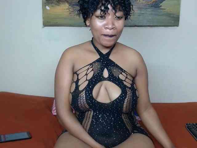 CutiebarbieXX webcam
