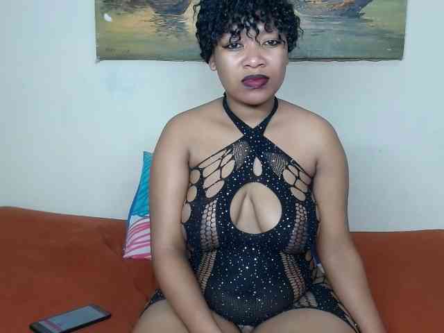 CutiebarbieXX webcam