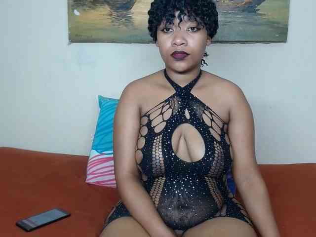 CutiebarbieXX webcam