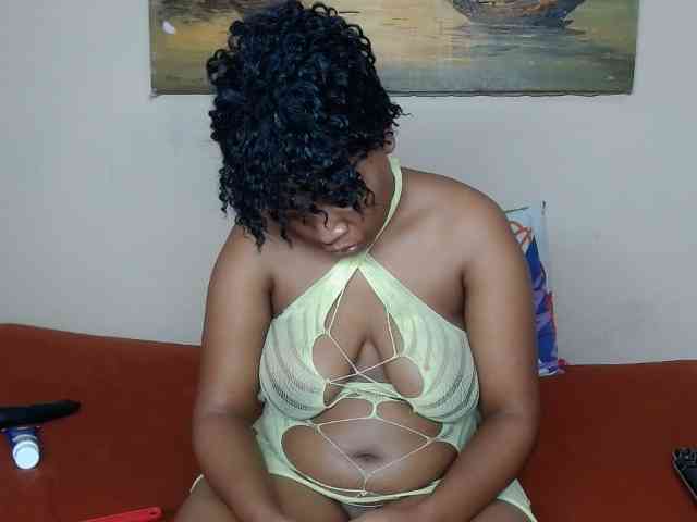 CutiebarbieXX webcam