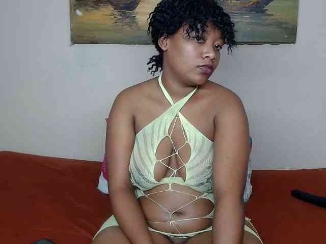 CutiebarbieXX webcam