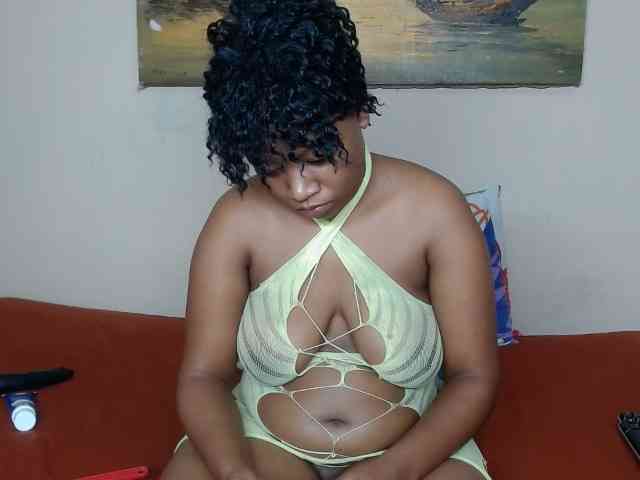 CutiebarbieXX webcam