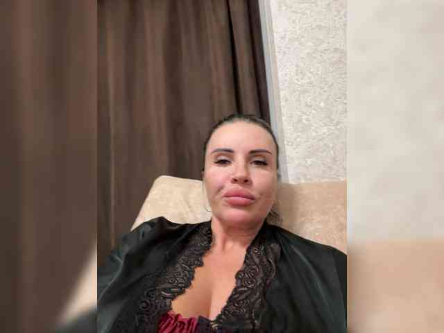 VampIrina11 webcam