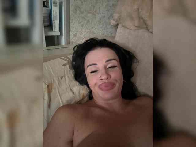 VampIrina11 webcam