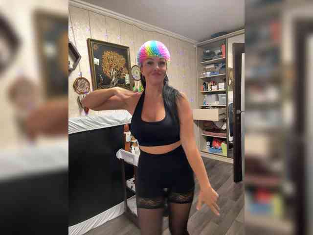 VampIrina11 webcam
