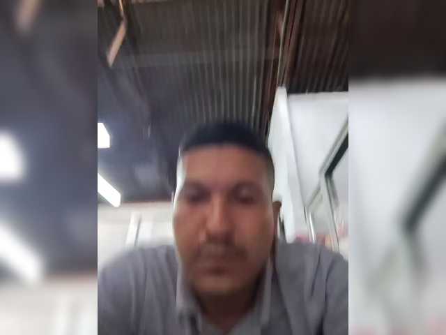 Laviniaydavi – webcam model profile photo