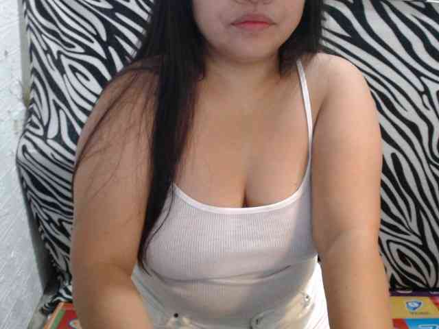 urpinaygirl webcam