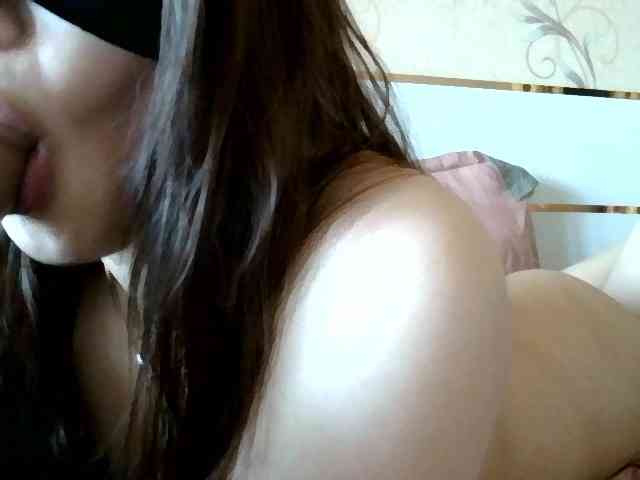 nier webcam