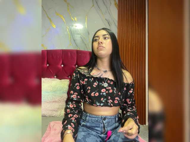 Emily22x Porn