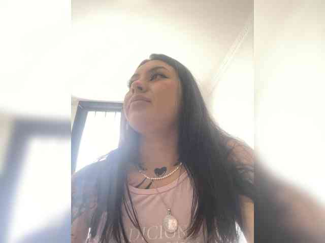 Emily22x webcam